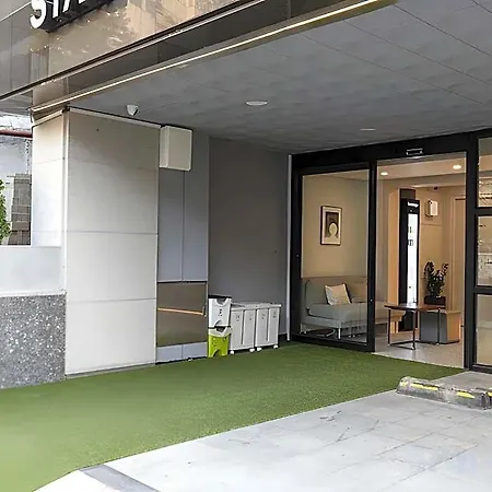 Dongdaemun History And Culture Park Station Hotel Stay-In