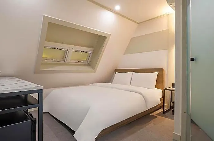 Dongdaemun History And Culture Park Station Stay-in Hotel 2*